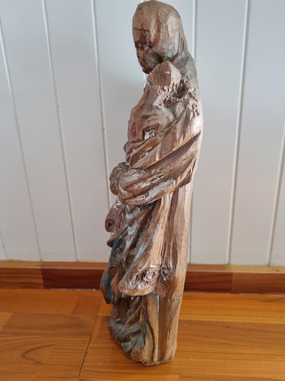 EARLY RELIGOUS CARVING OF MARY AND CHILD ? View VI