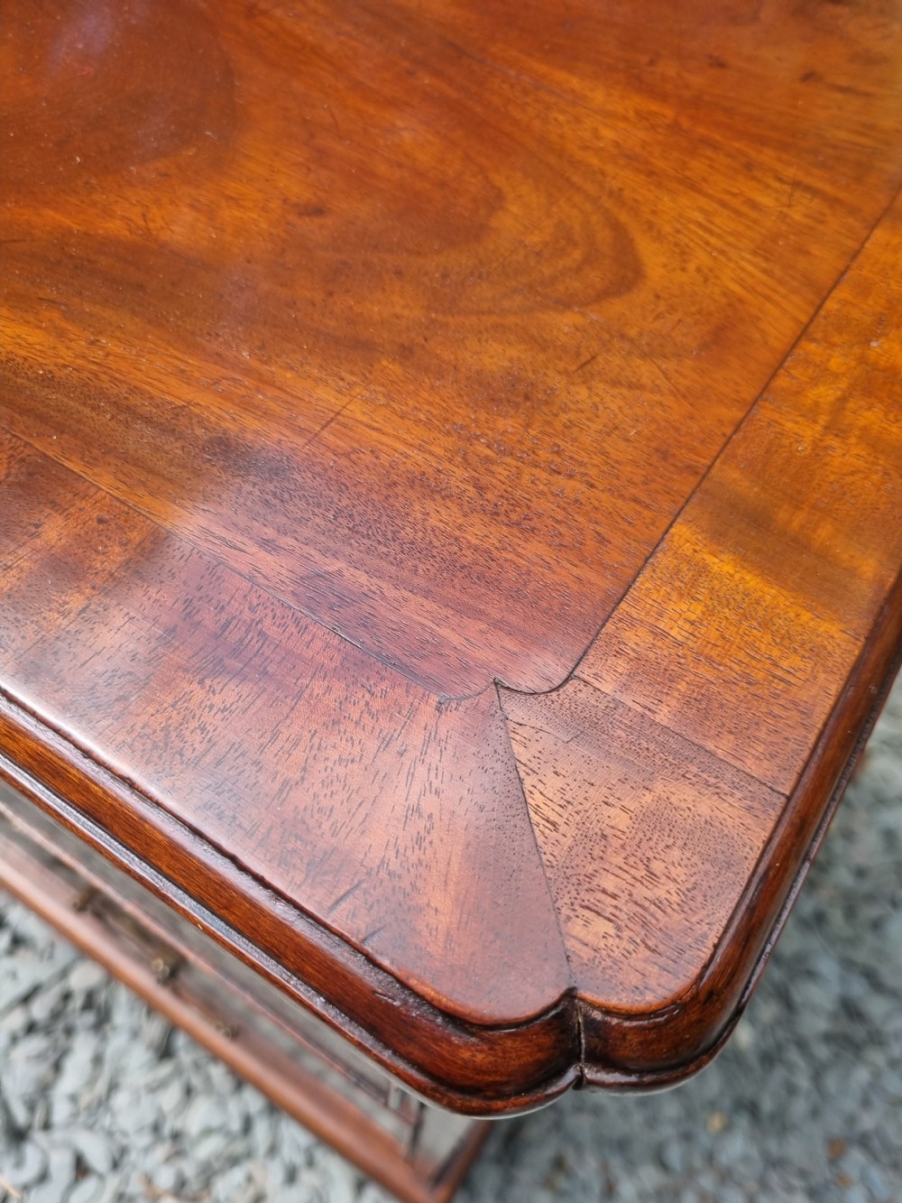 GEORGIAN SMALL MAHOGANY CHEST OF DRAWERS  View III