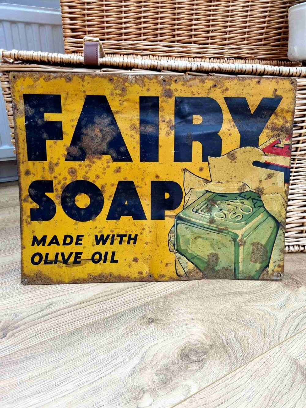 OLD ENAMEL ADVERTISING 
