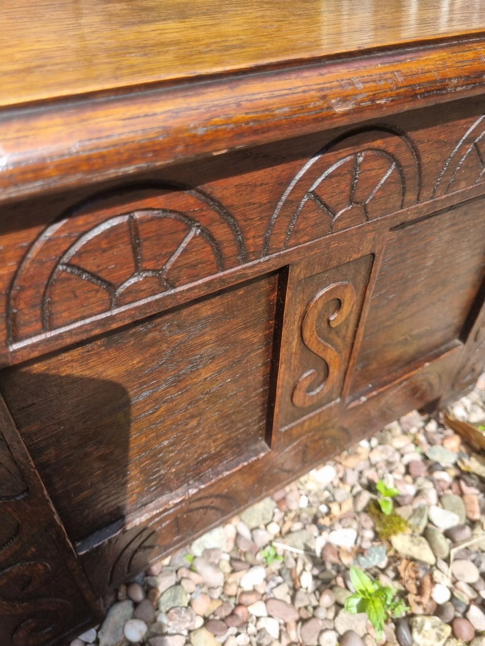SMALL ANTIQUE DECORATED  OAK BOX  View V