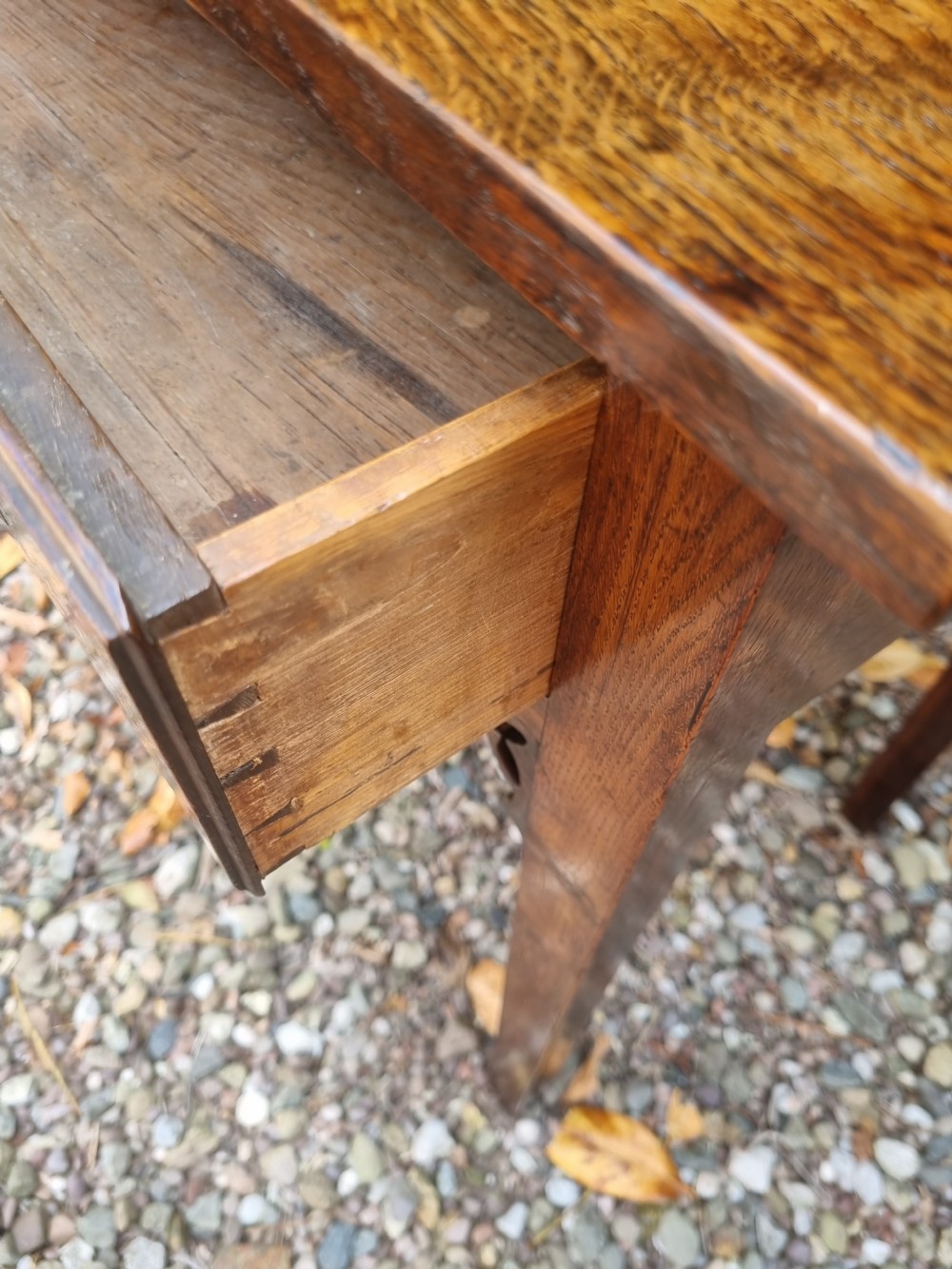 18THC WELSH SMALL OAK SIDE TABLE  View III