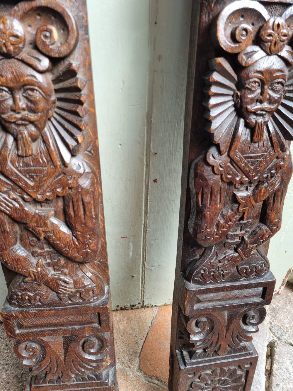 LARGE PAIR OF DATED OAK CARYATIDS 1624 View IV