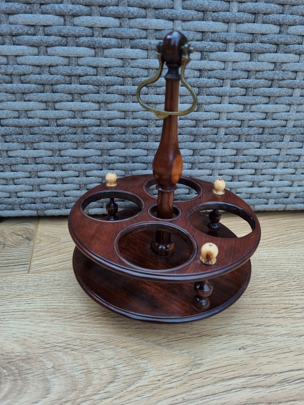 GEORGIAN MAHOGANY? TREEN 4 BOTTLE HOLDER