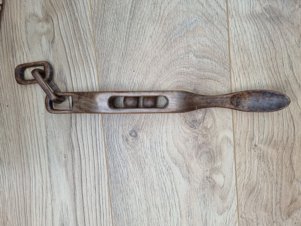 GOOD ANTIQUE WELSH LOVE SPOON 