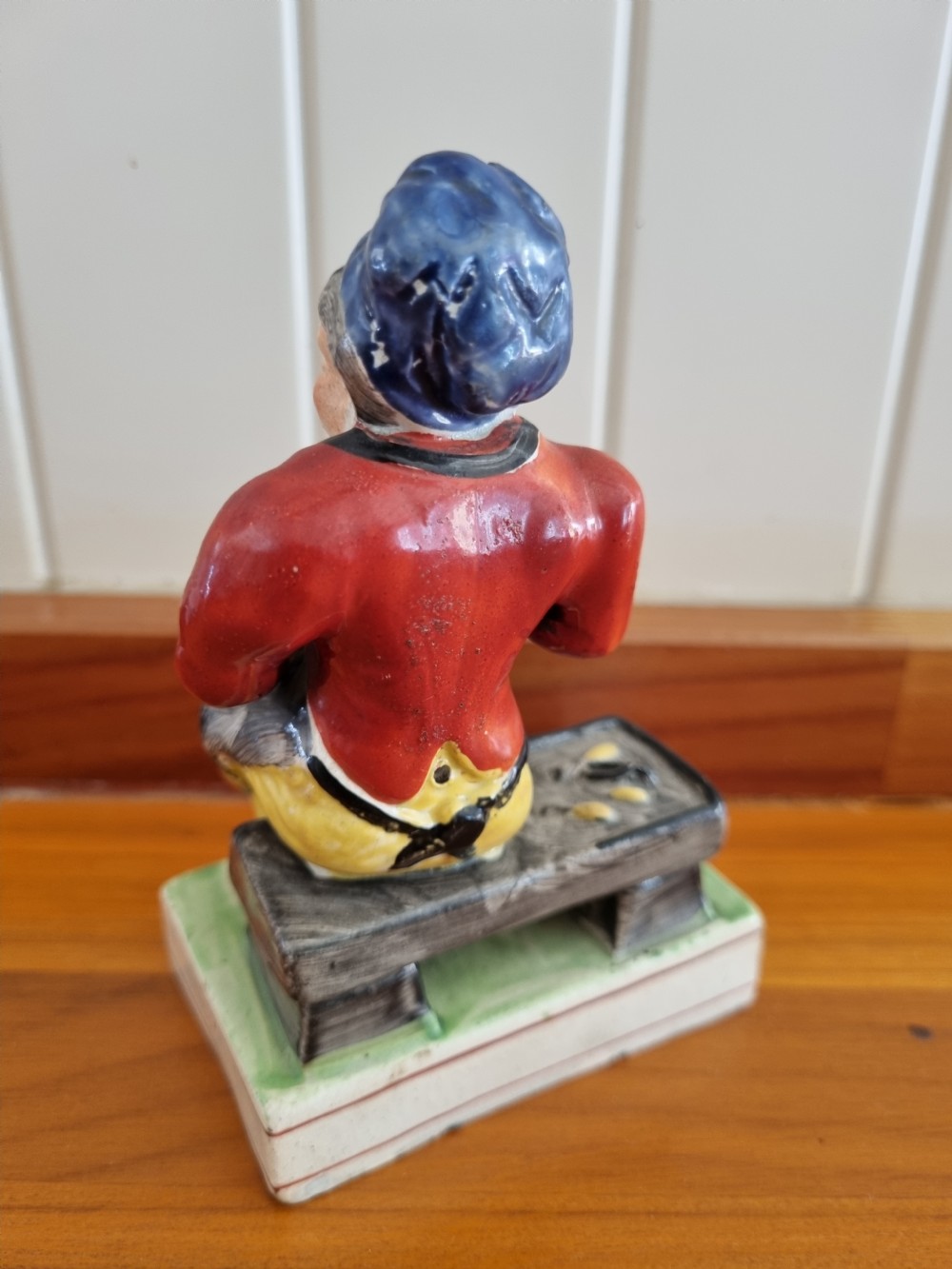 GOOD 18THC SMALL STAFFORDSHIRE LADY  View IV