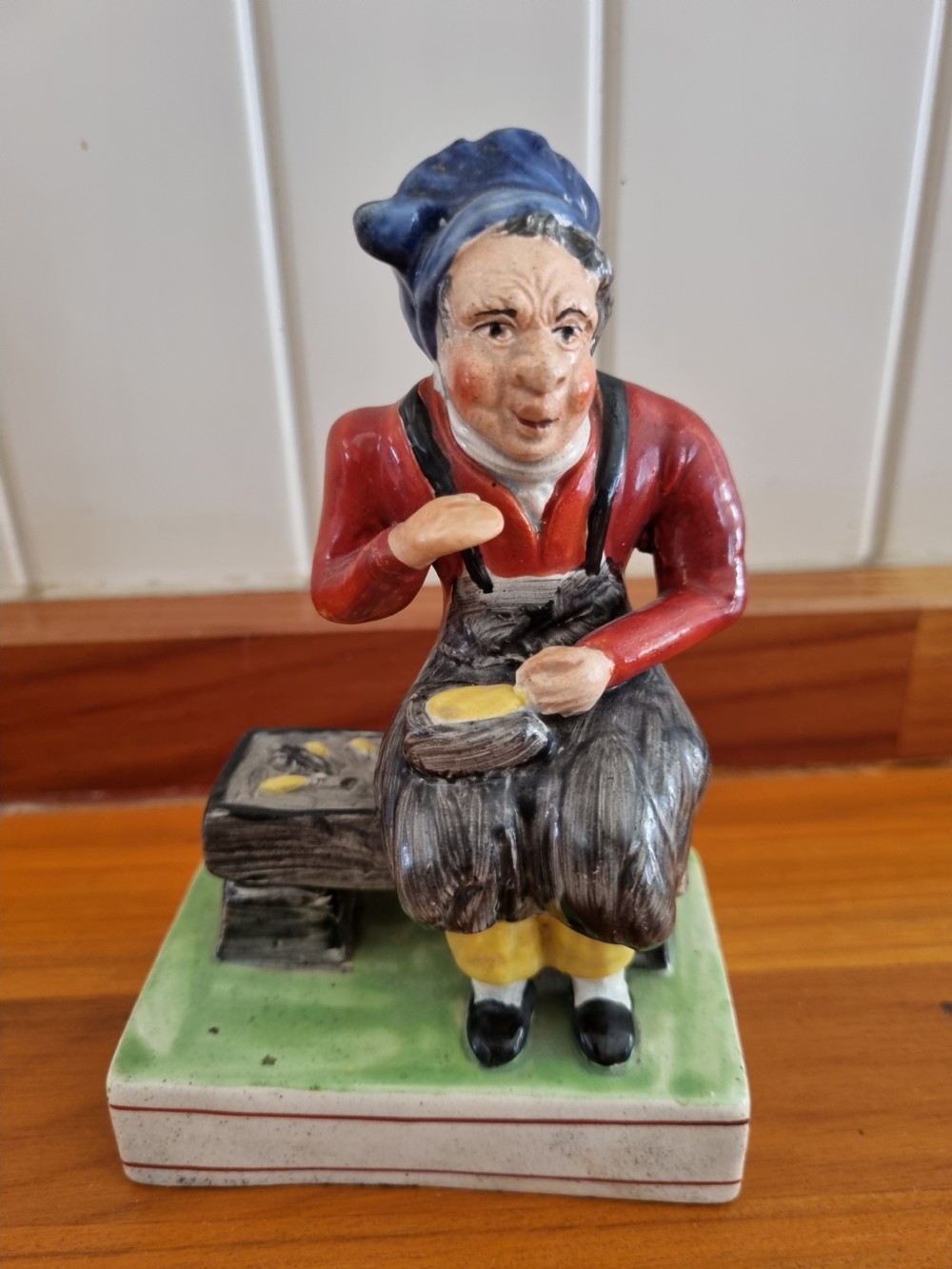 GOOD 18THC SMALL STAFFORDSHIRE LADY  View VI