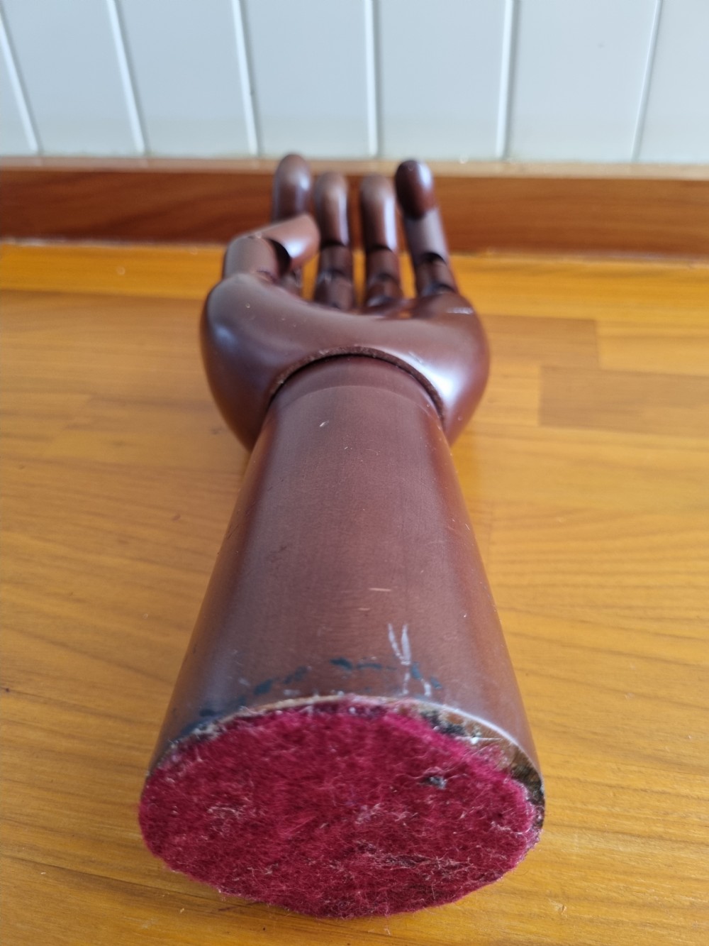 WOODEN ARTICULATED GLOVE STAND  View III