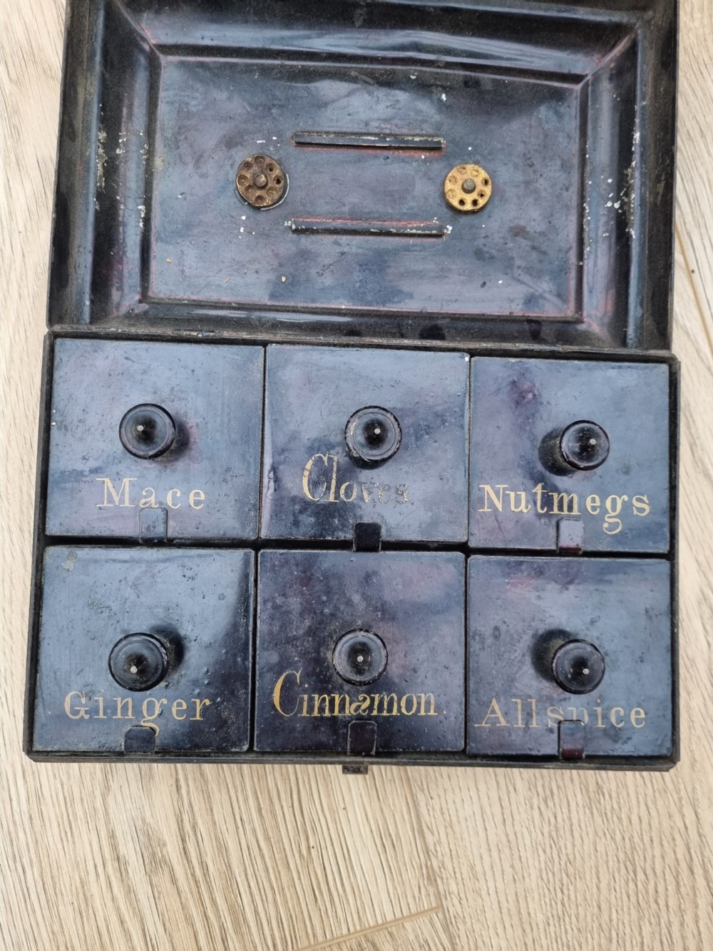 COUNTRY HOUSE 19THC TIN SPICE BOX View II