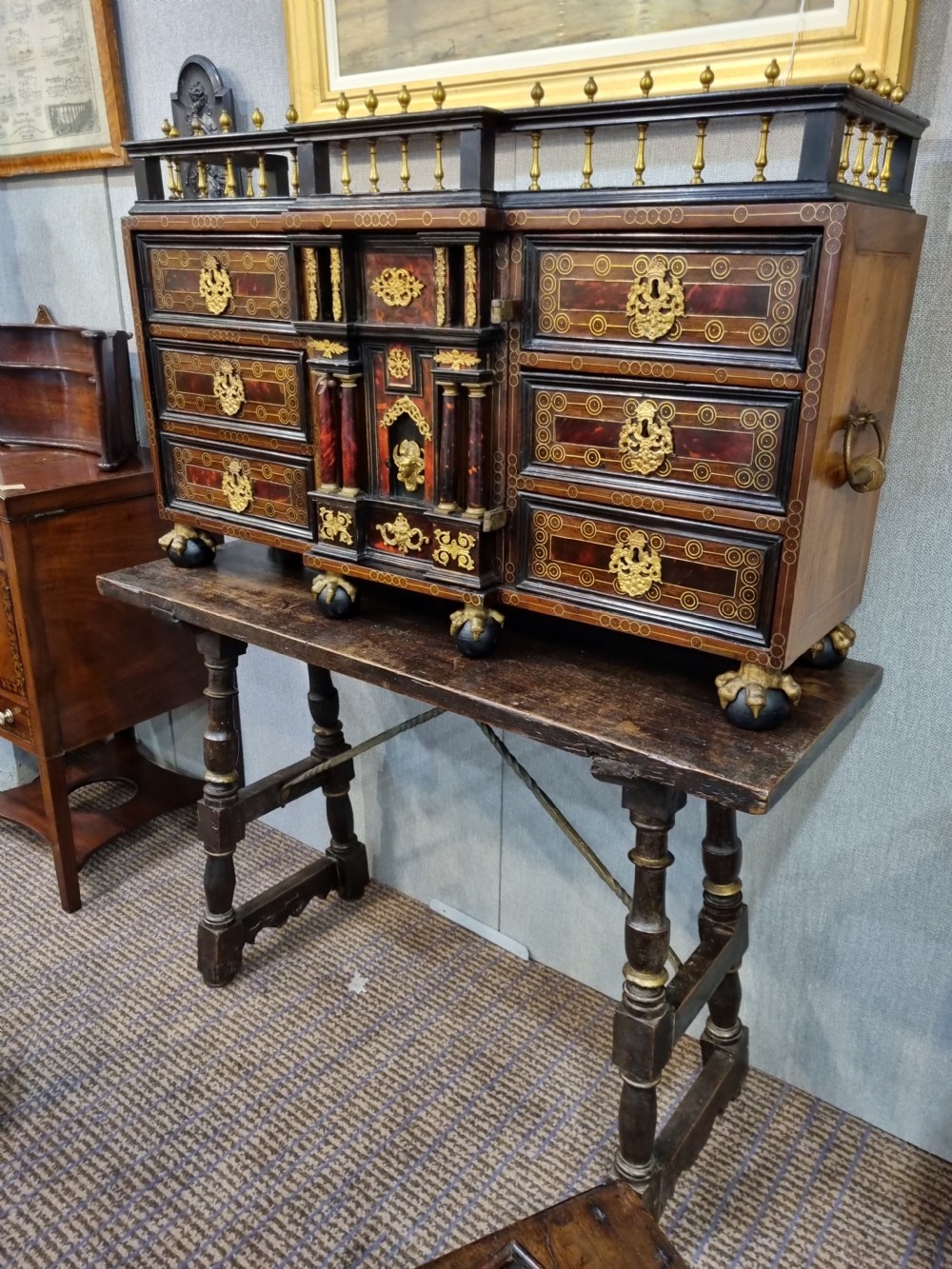  17THC  ORIGINAL SPANISH RED TORTOISESHELL CABINET ON STAND View VIII