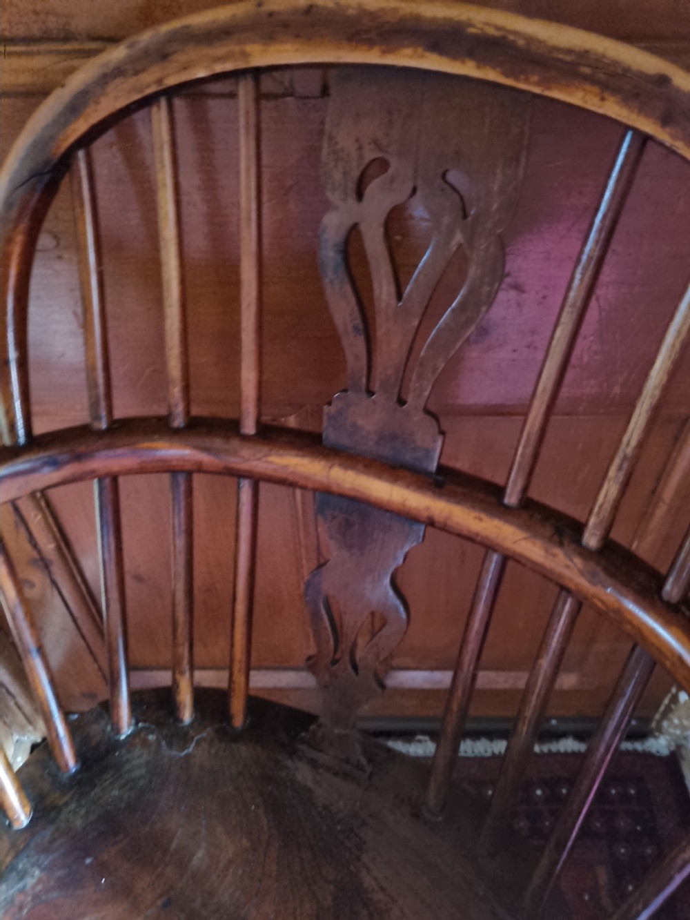 A GOOD 19THC YEW WOOD WINDSOR ARM CHAIR  View III