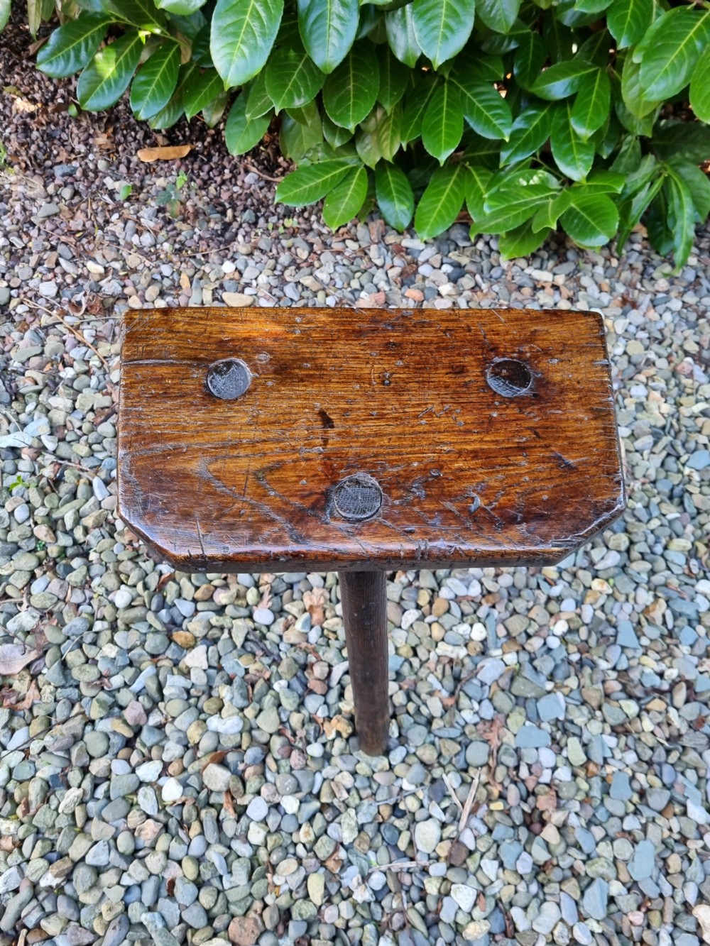 SCARCE 18THC WELSH OAK AND ASH MILKING STOOL  View V