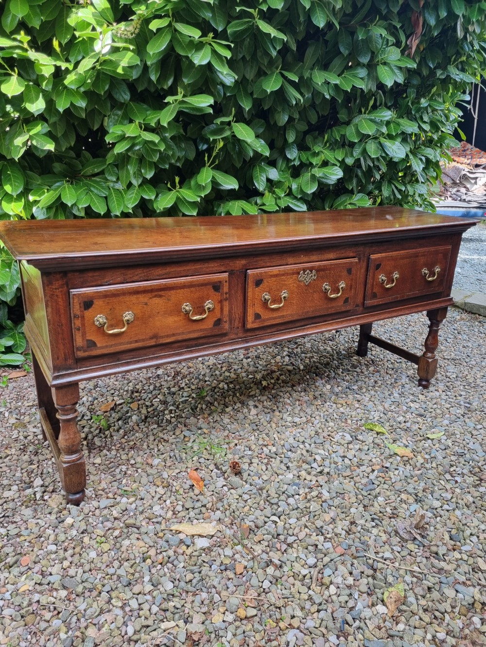 ANTIQUE E 18THC OAK SERVING/ DRESSER BASE.C1730 View II