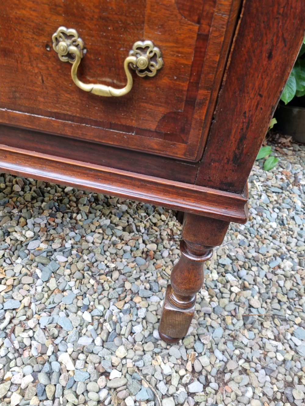 ANTIQUE E 18THC OAK SERVING/ DRESSER BASE.C1730 View III