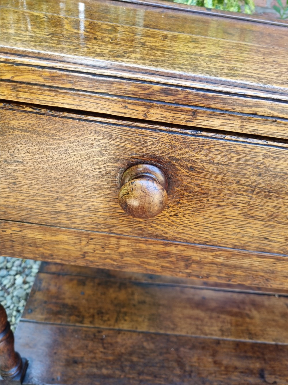 SMALL EARLY 19THC OAK POTBOARD DRESSER BASE  View VI