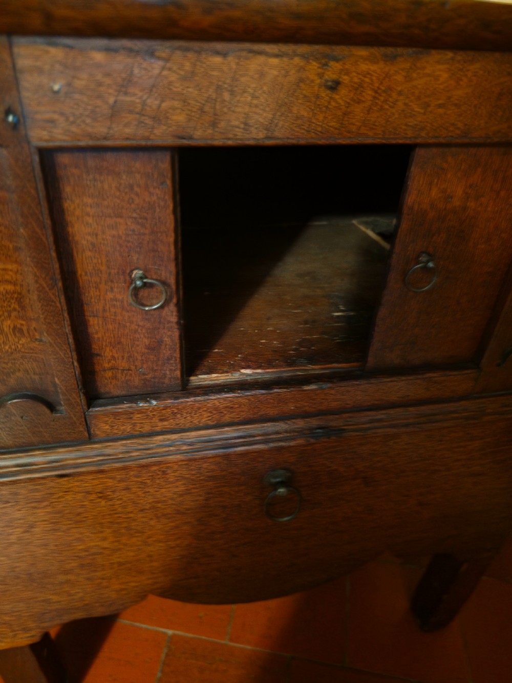 GEORGIAN OAK  NIGHT STAND/ BEDSIDE CUPBOARD View III