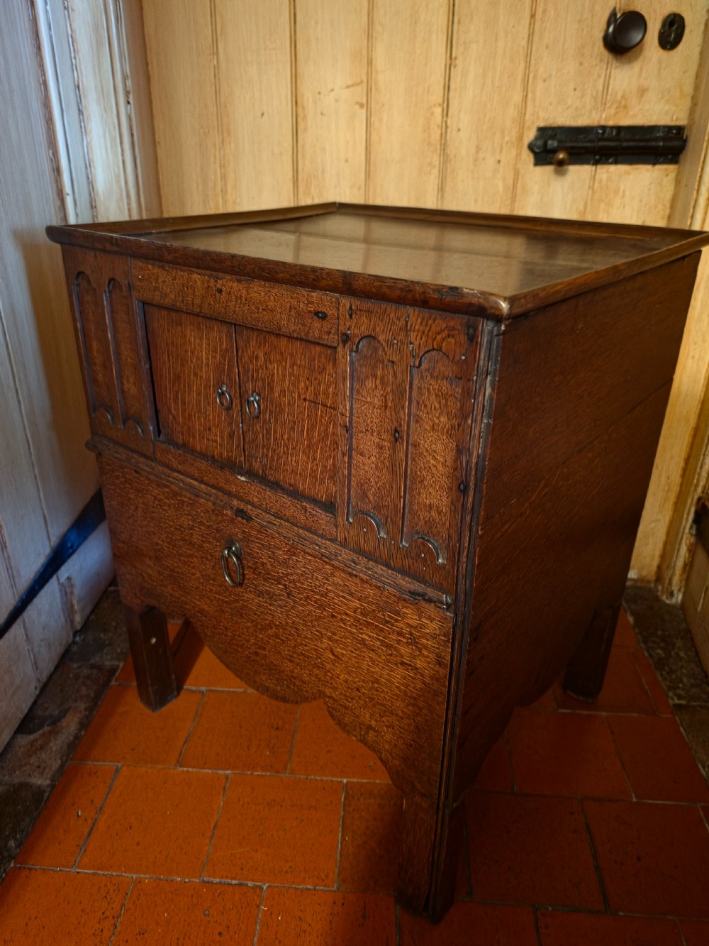 GEORGIAN OAK  NIGHT STAND/ BEDSIDE CUPBOARD View IV