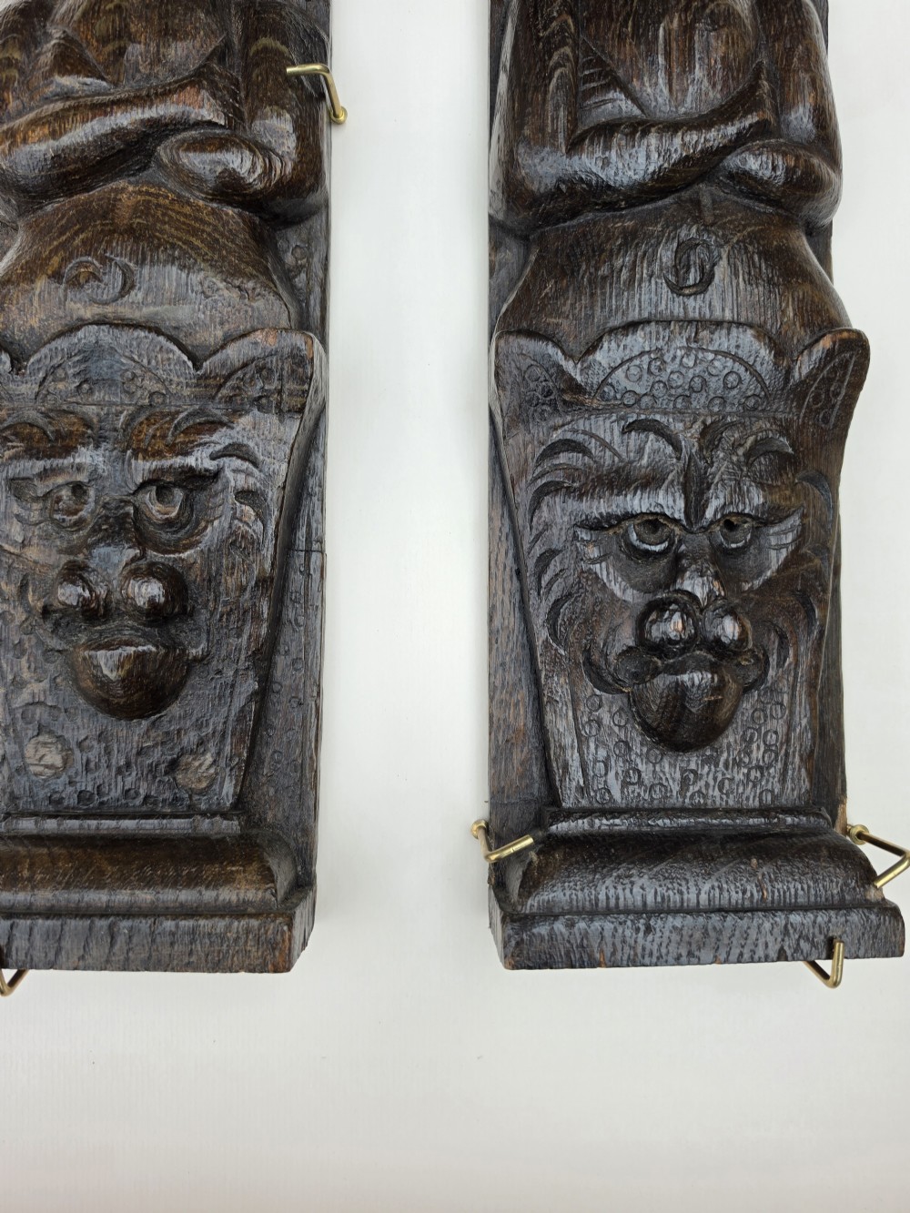 17THC PAIR OF CARVED OAK CARYATIDS C1660  View VI