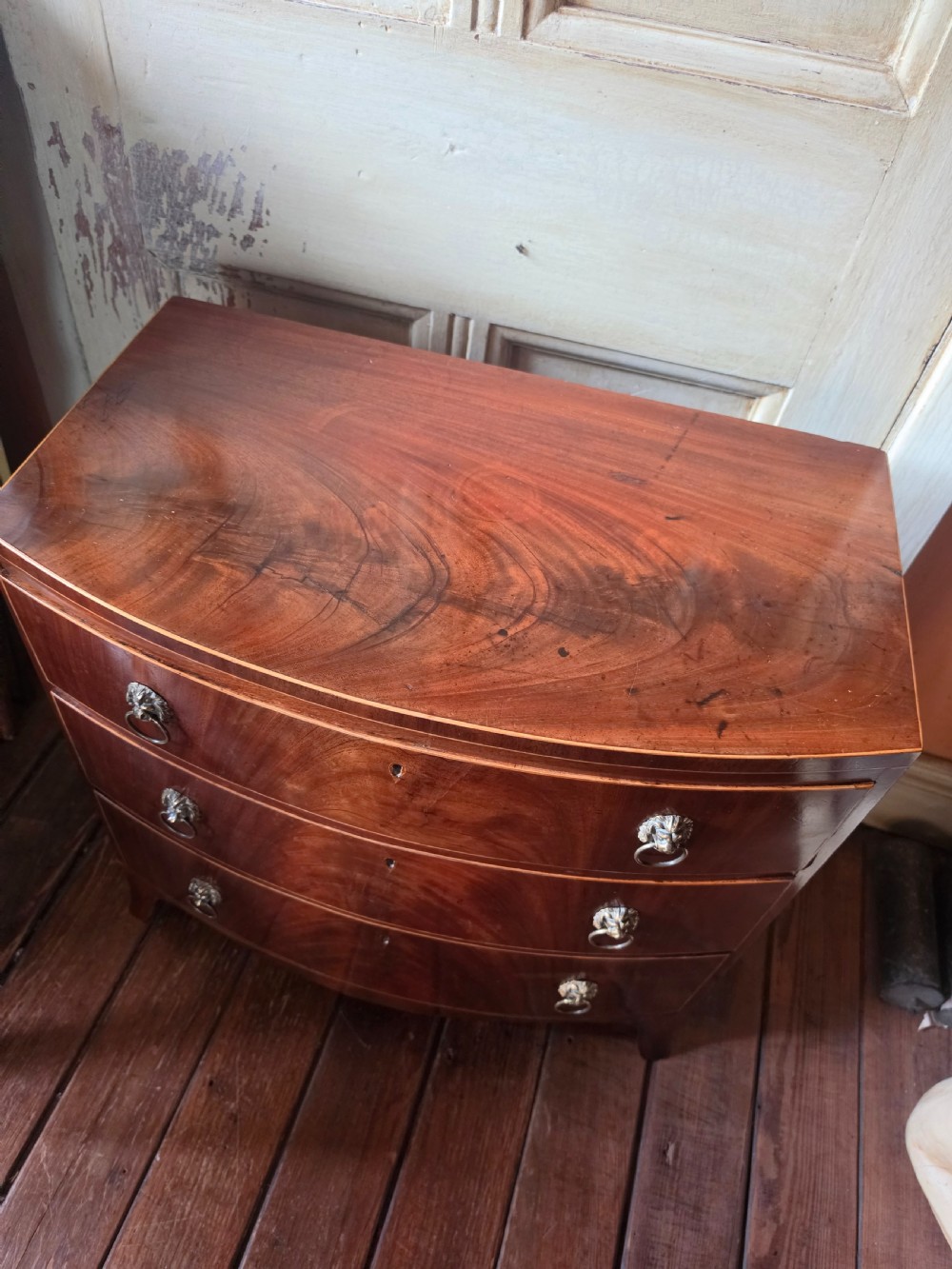 SUPERB V.SMALL GEORGIAN CHEST IN FLAME MAHOGANY View III
