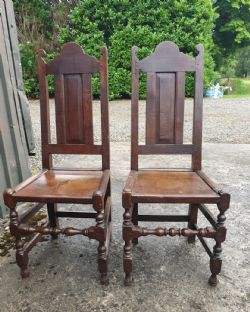 GOOD PAIR OF 17THCEARLY 18THC OAK SIDE CHAIRS