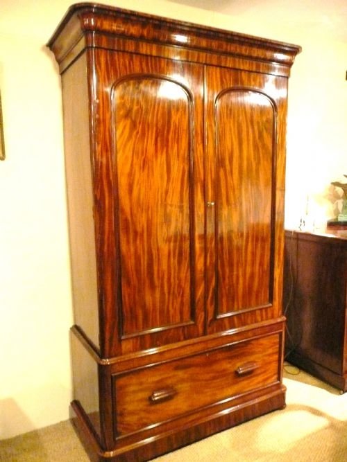 Wardrobe Victorian Mahogany