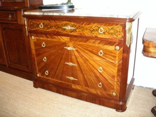 Chest of Drawers