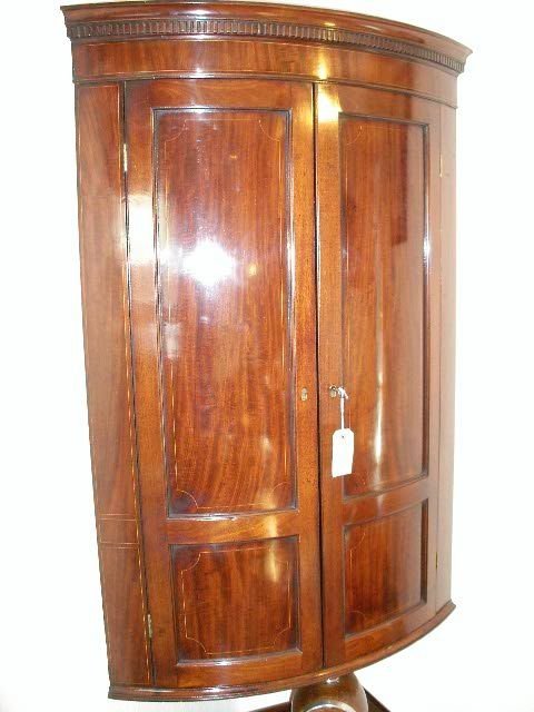 Georgian Bowfronted Corner Cupboard