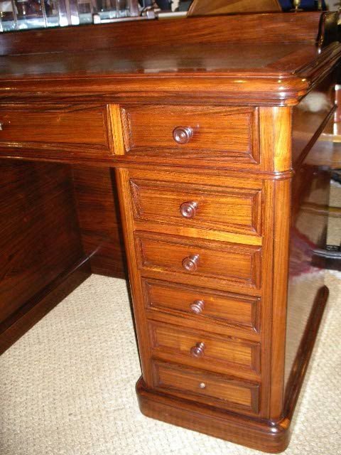fig 1. PEDESTAL DESK