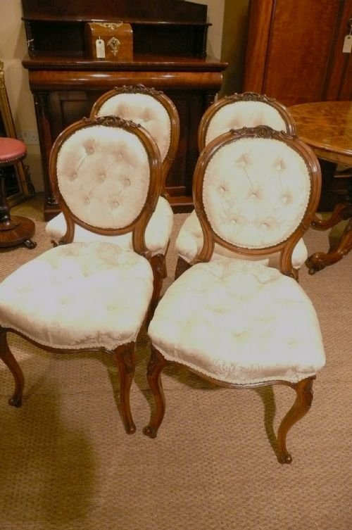 Victorian Chairs Set of 4