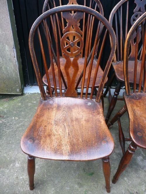 fig 1. WHEELBACK CHAIRS 8 C1800