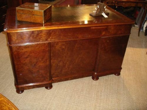 fig 1. PEDESTAL DESK