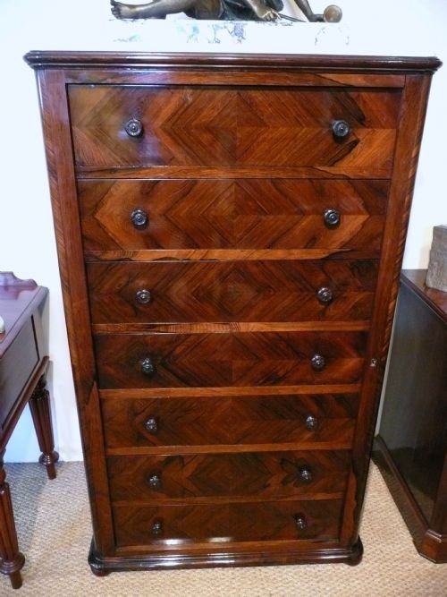 Tall Chest of Drawers / Wellington Chest