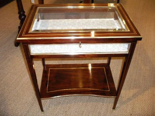 Bijouterie Cabinet / Display Table