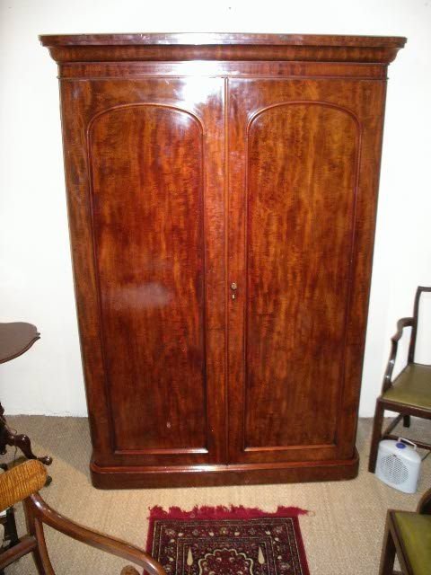 Victorian Mahogany 2 Door Wardrobe