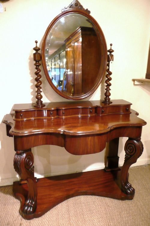 Mahogany Dressing Table
