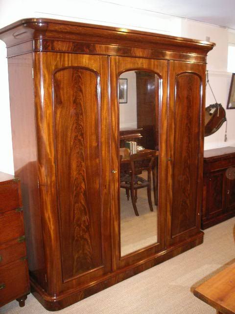 Victorian Mahogany 3 Door Wardrobe