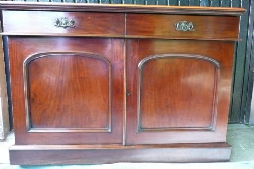 Mahogany Chiffonier C1860