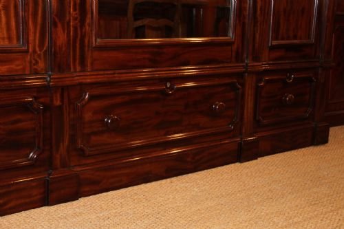 fig 1. VICTORIAN WARDROBE  MAHOGANY C1860