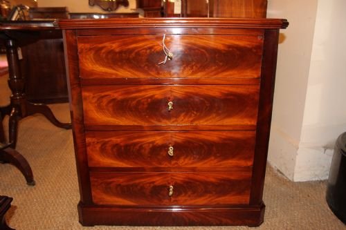 Small 19th Century Mahogany Chest of Drawers