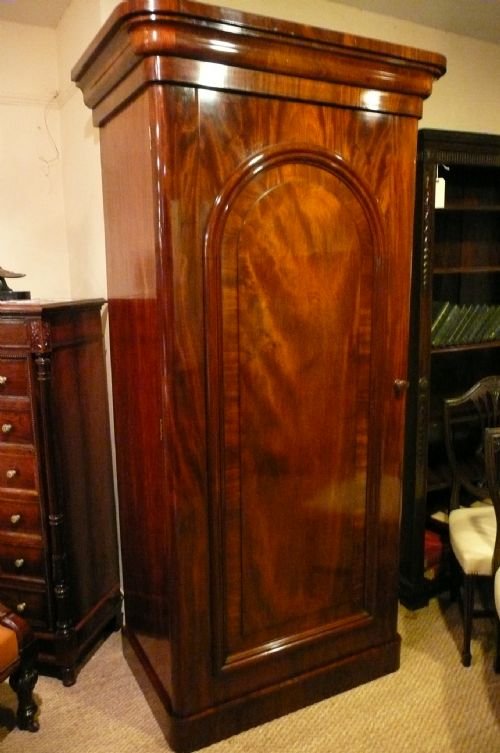 Mahogany Wardrobe Single C1860
