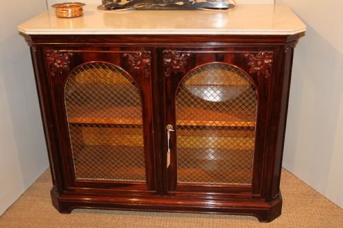 Sidecabinet / Sideboard