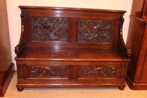 Hall Seat / Settle