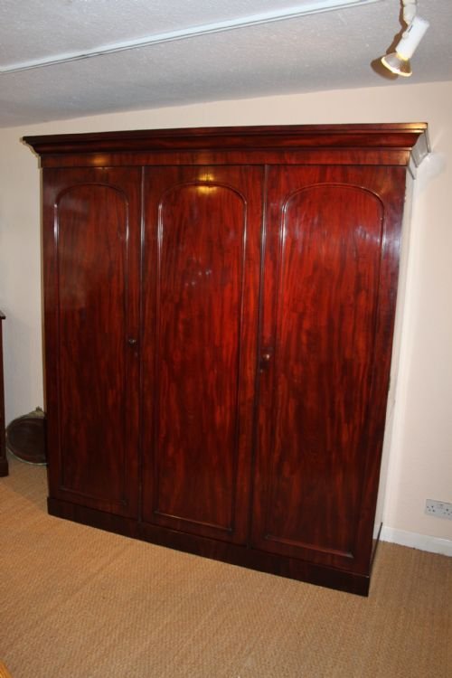 3 Door Wardrobe
