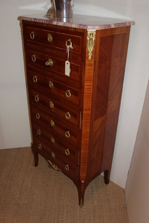fig 1. TALL CHEST OF DRAWERS / SEMANIER