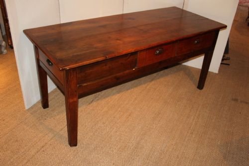 Serving Table