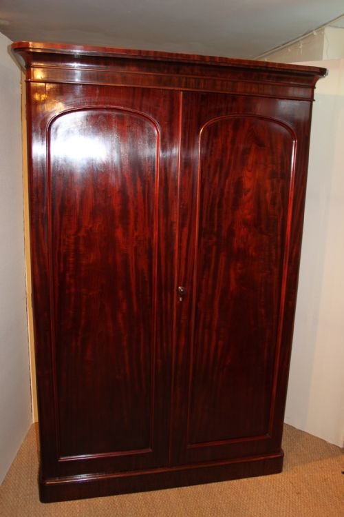 Victorian Mahogany 2 Door Wardrobe