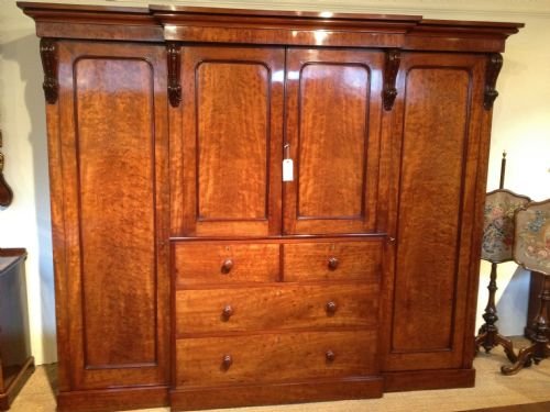 Mahogany Wardrobe Compactum C1850