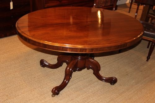Victorian Mahogany Loo Table