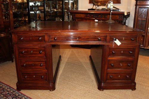 Mahogany Partners Desk