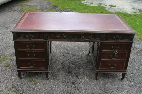 Large Edwardian Pedestal Desk
