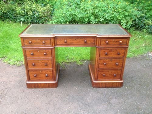 Mahogany  Desk